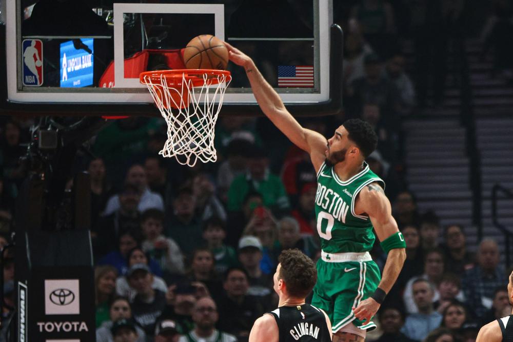 引得全场尖 引得全场尖