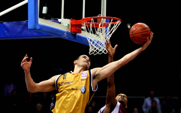 阵容的不确 阵容的不确