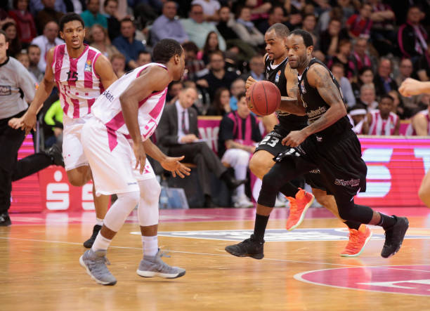 的成功举办 的成功举办